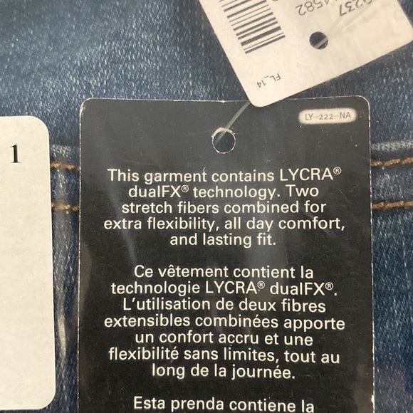 Woman's Reitmans 25p skinny the sculpting in medium denim - Picture 4 of 8